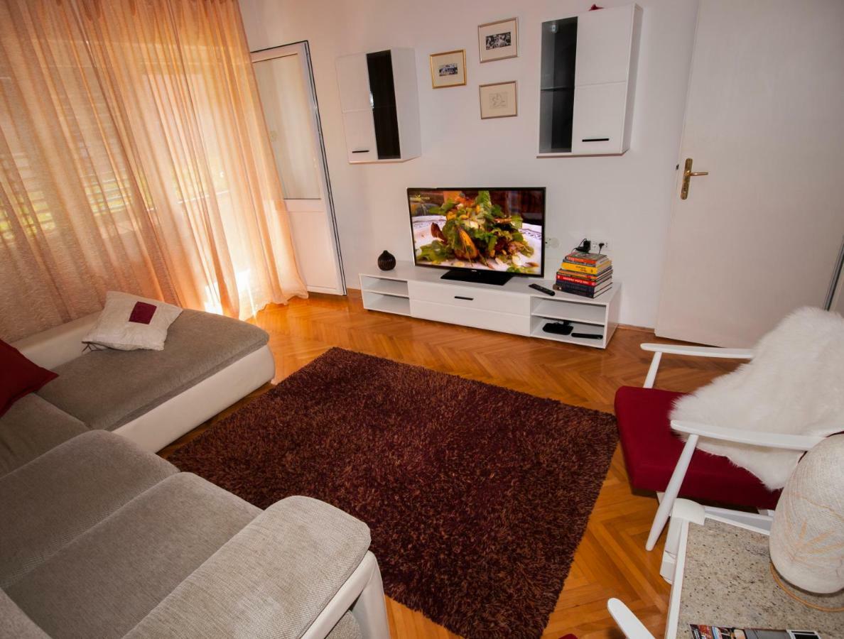 Apartments Srzic No1 Макарска Экстерьер фото