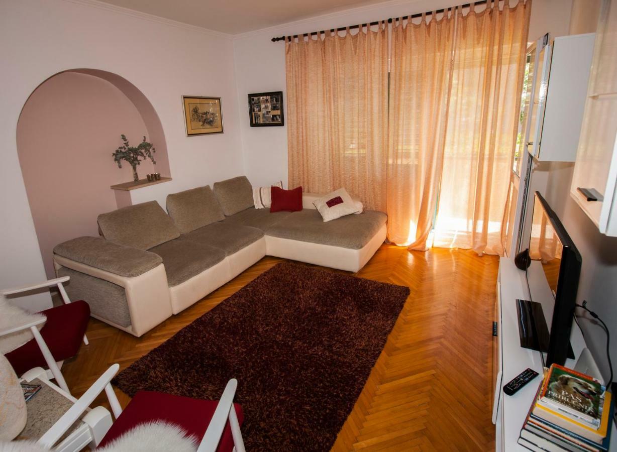 Apartments Srzic No1 Макарска Экстерьер фото